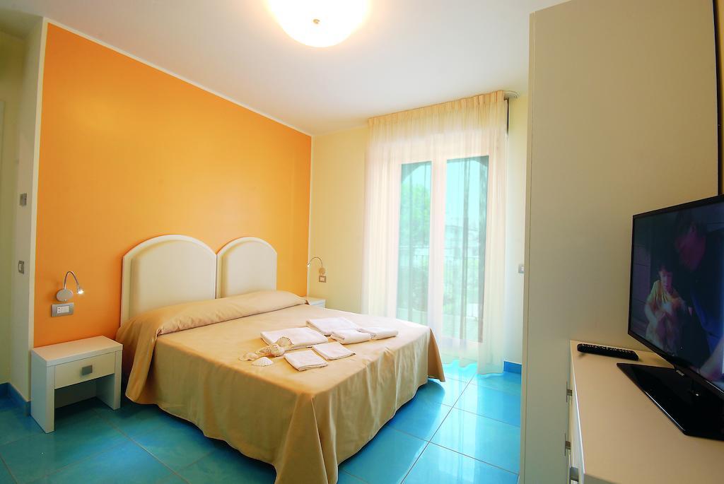 Residence Abruzzo Resort Tortoreto Habitación foto